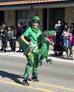 dino